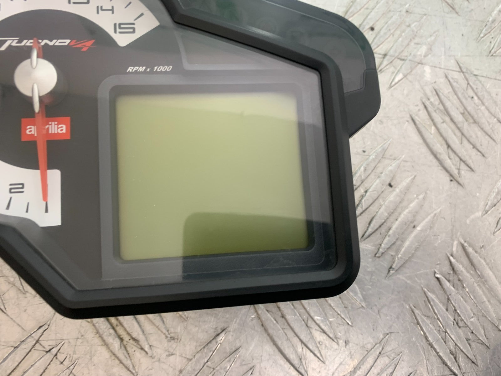 APRILIA TUONO 1000 V4R CLOCKS SPEEDO DASH  YEAR 2011-13  (CMB1331)