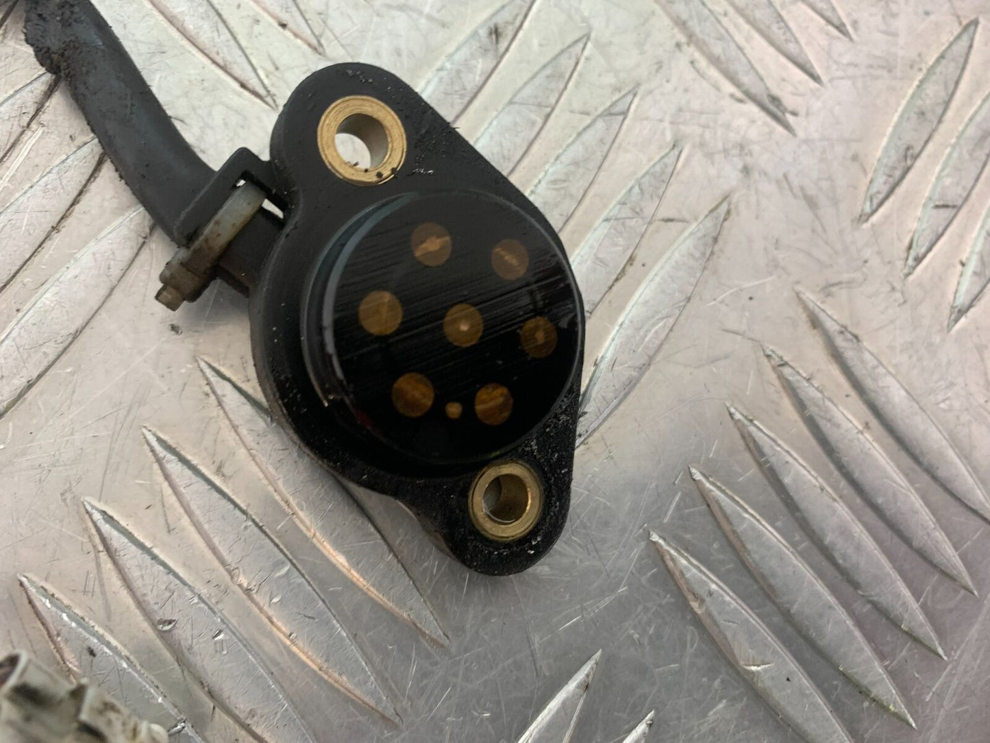 SUZUKI GSXR1000 K1 K2 NETURAL SWITCH   YEAR 2001 (STOCK 753)
