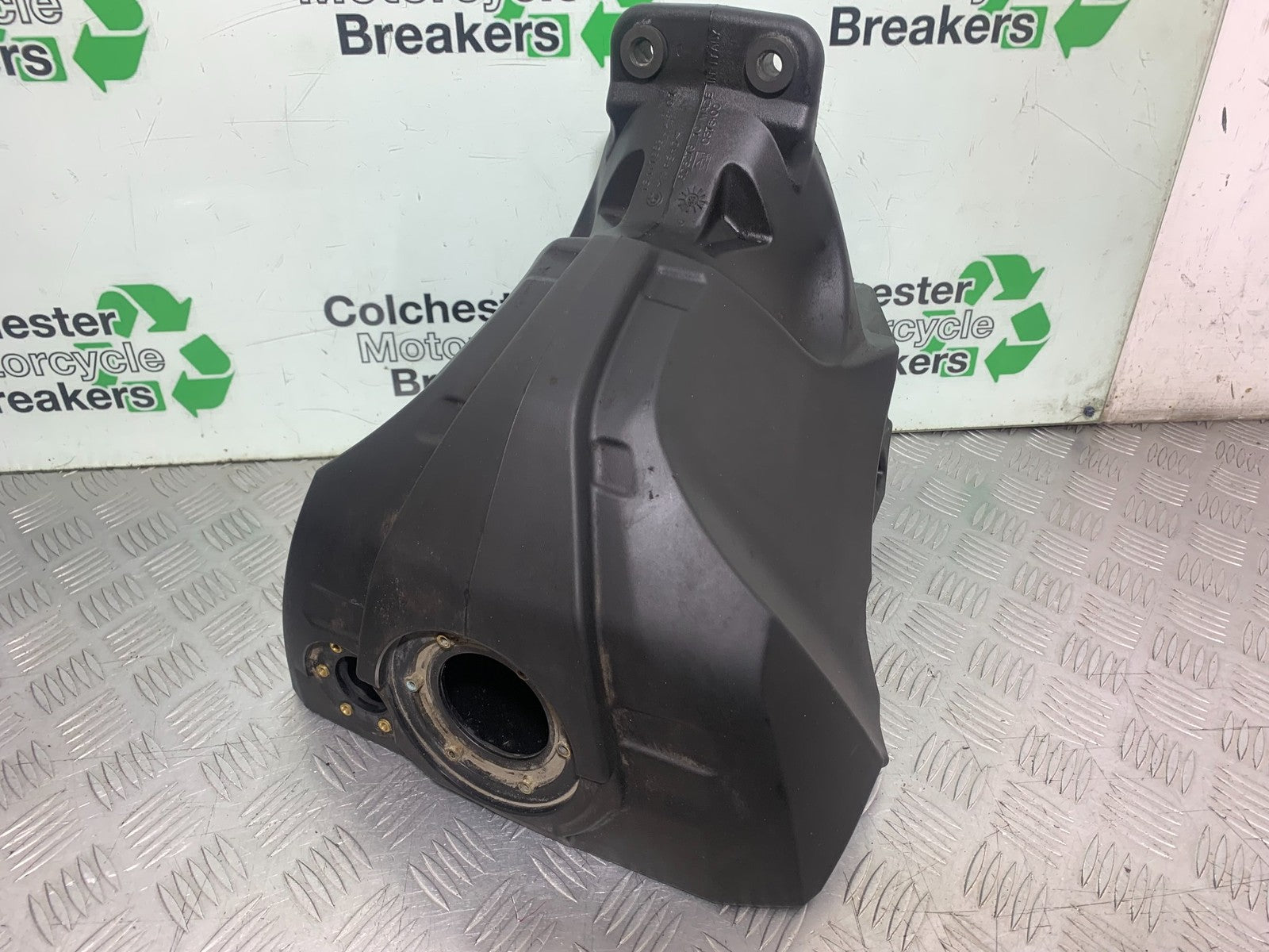 BMW K1300 S K 1300 S PETROL TANK  YEAR 2009-16 (CMB1216)