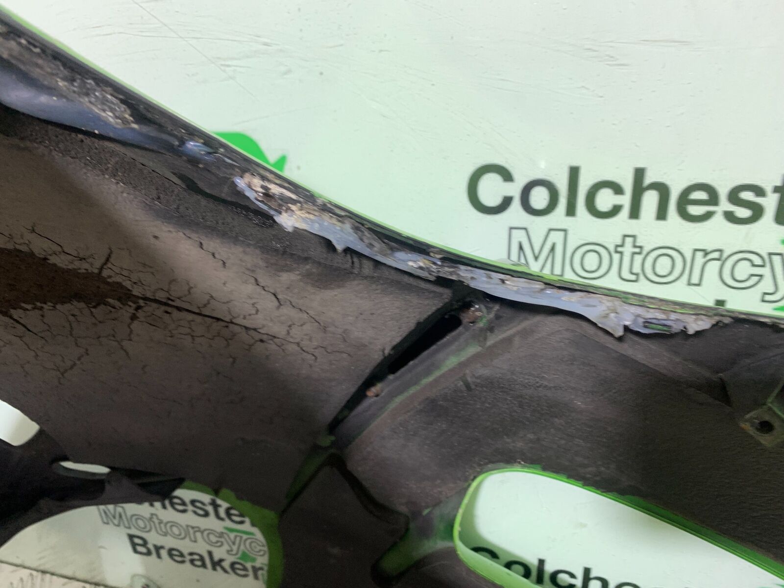 KAWASAKI ZX12R ZX12 R LEFT AND RIGHT FAIRING PANELS    YEAR 2000-01 (CMB1038)