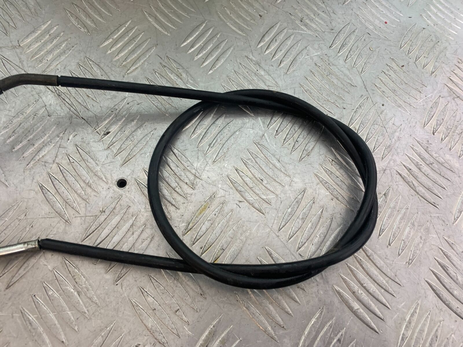 TRIUMPH 955i SPRINT ST THROTTLE CABLE  YEAR 1999-2004 (CMB1124)