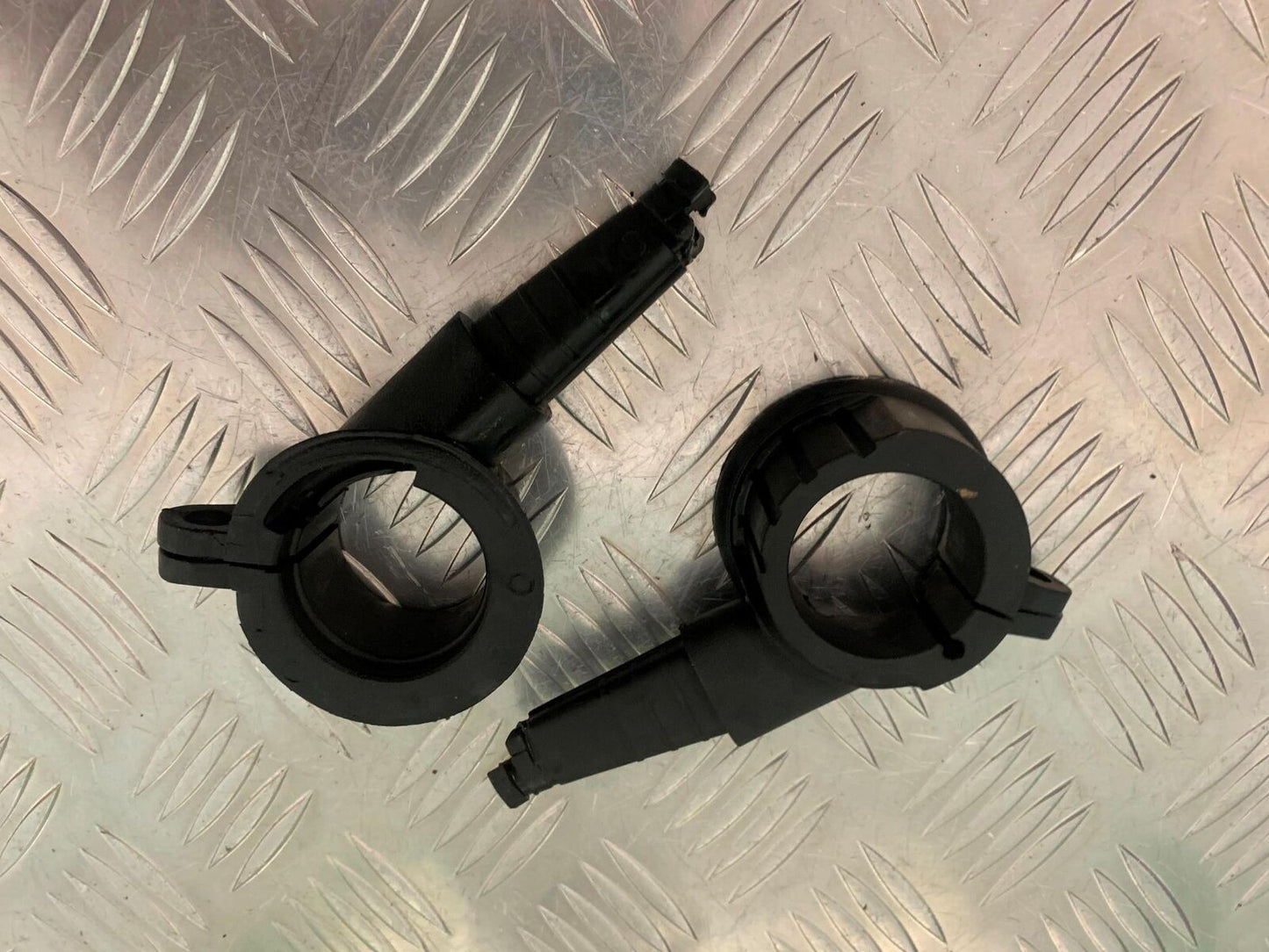 ROYAL ENFIELD 350 CLASSIC FRONT INDICATOR MOUNTS   YEAR 2022 (STOCK 967)