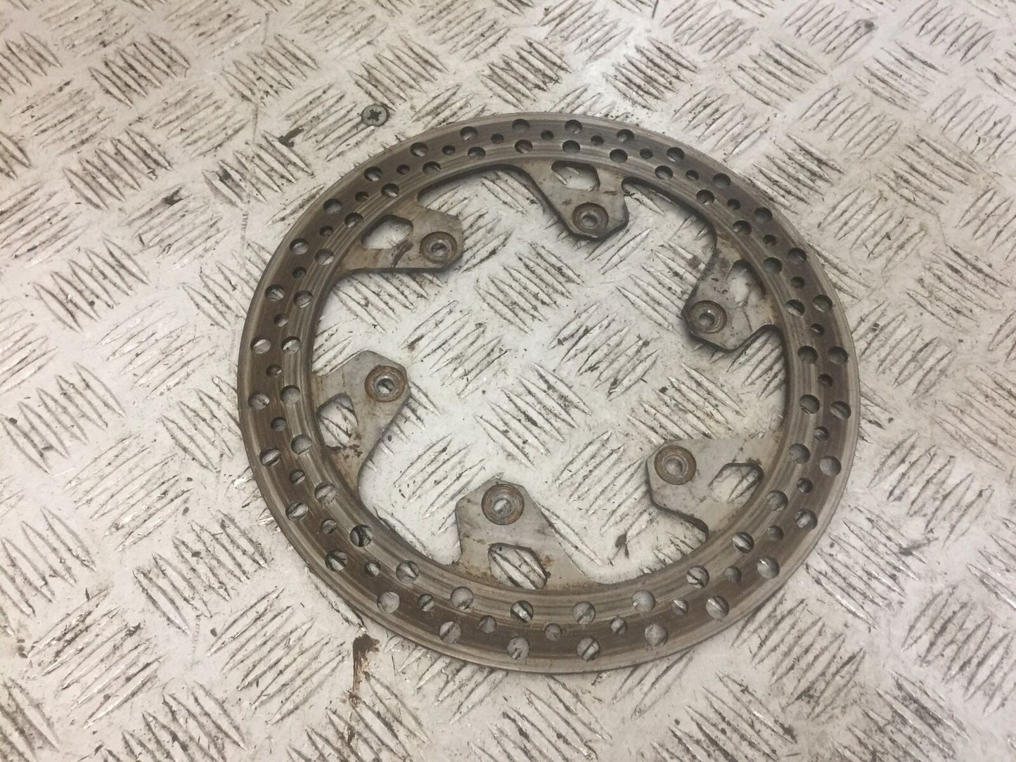 YAMAHA YZF250 YZF 250 REAR BRAKE DISC YEAR 2004 (STOCK 792)