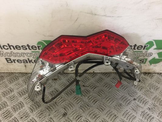 KAWASAKI J300 J 300 REAR LIGHT YEAR 2015 (STOCK 711)