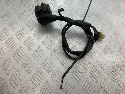 YAMAHA FZS600 FAZER 600 LEFT SWITCH GEAR YEAR 1998-2001 (CMB1267)