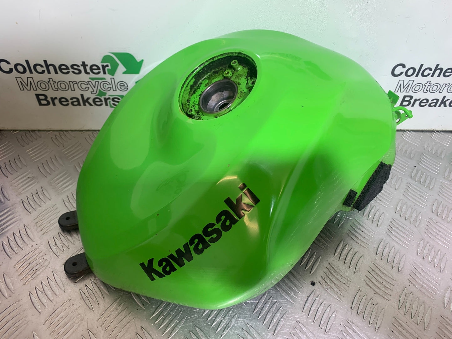 KAWASAKI ZX6R PETROL TANK  YEAR 2009-2012 (CMB1136)