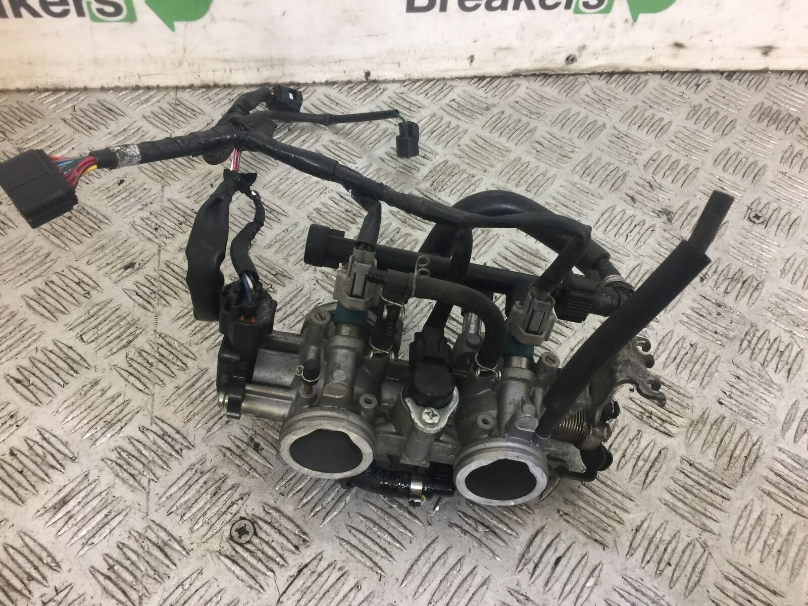YAMAHA MT07 MT-07 TRACER THROTTLE BODIES   YEAR 2016 (STOCK 642)