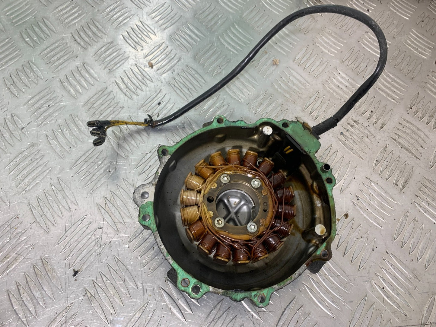 HONDA VFR800 PRE V-TEC GENERATOR AND COVER  YEAR 1998-2001