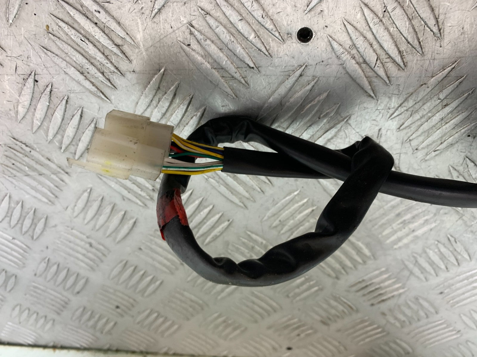 APRILIA TUONO 1000 V4R LEFT SWITCH GEAR YEAR 2011-13  (CMB1316)