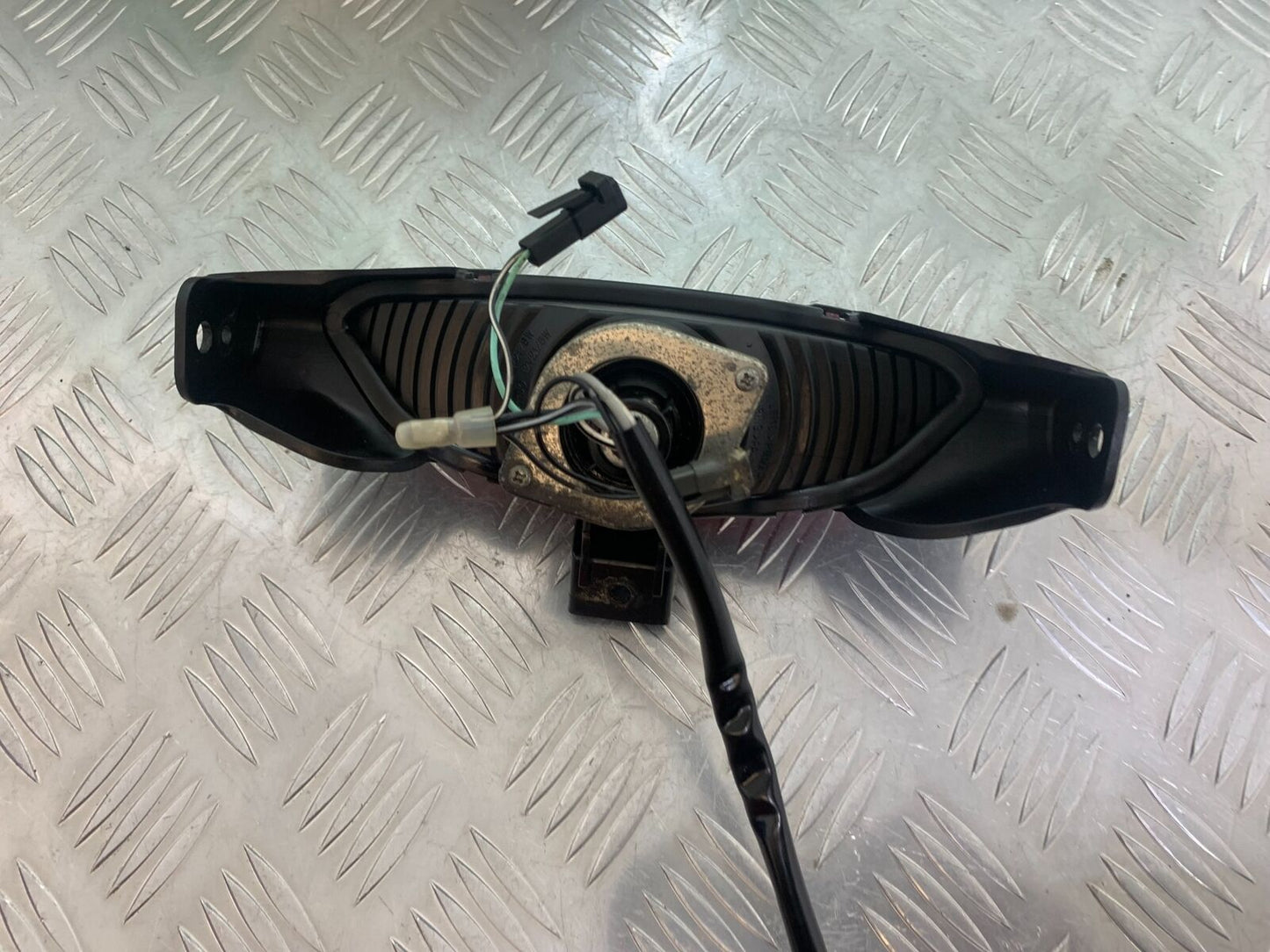 SUZUKI DL 650 V-STROM REAR LIGHT   YEAR 2016 (STOCK 996)