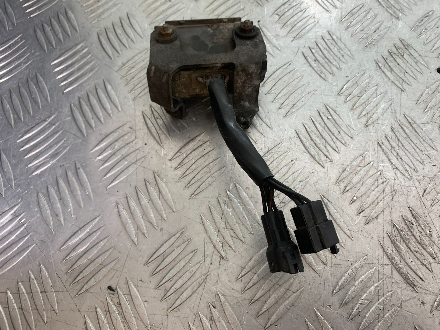 SUZUKI SV1000 SV 1000 S REGULATOR   YEAR 2003-2007 (CMB1293)
