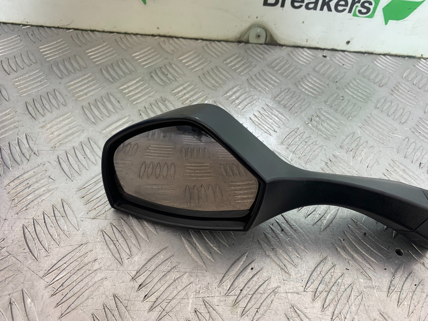 TRIUMPH 1050 SPRINT GT LEFT MIRROR YEAR 2010-2016 (CMB1250)