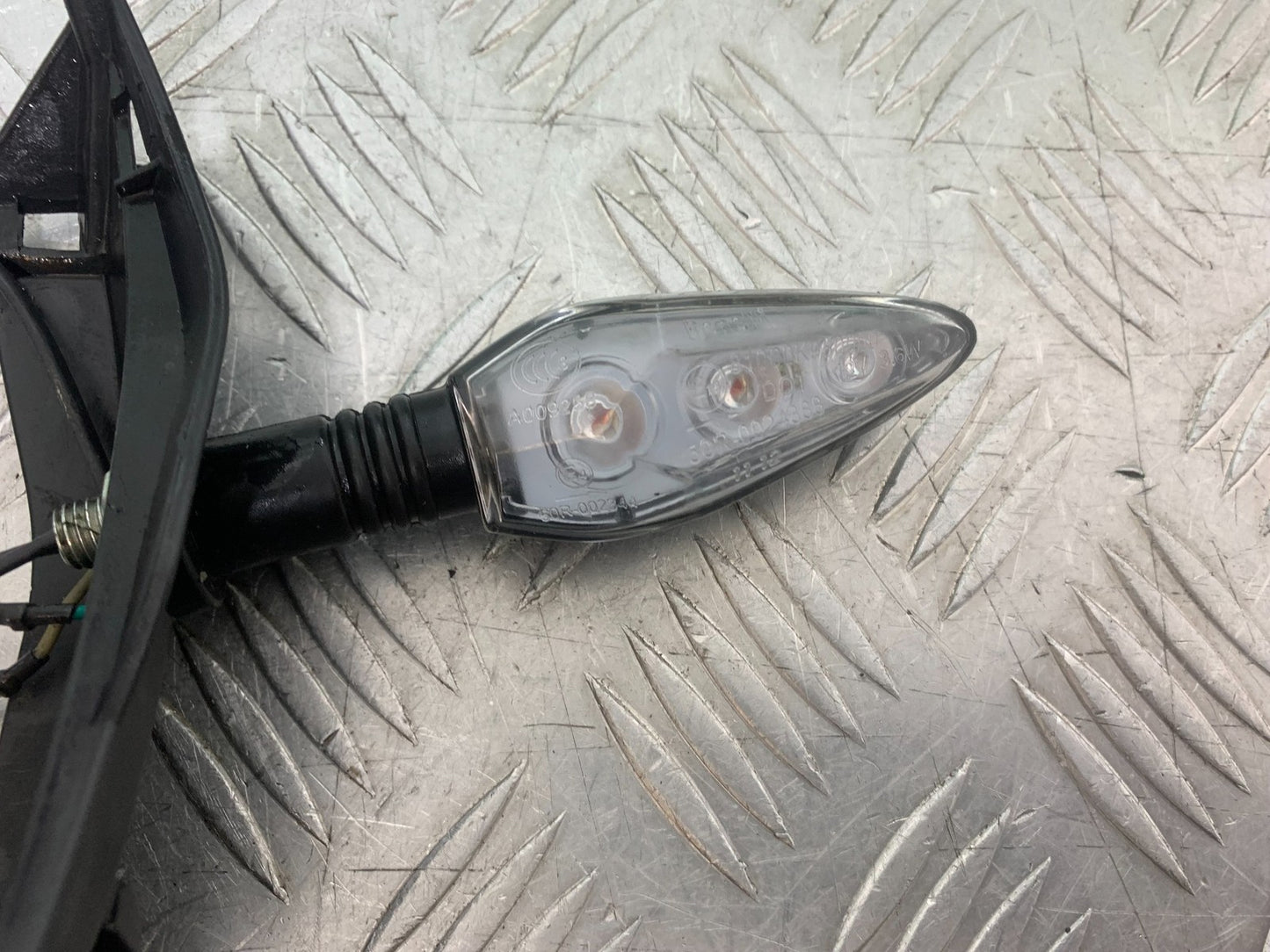 BENELLI BN125 BN 125 FRONT INDICATORS AND INFILLS  YEAR 2018-2021 (CMB1245)