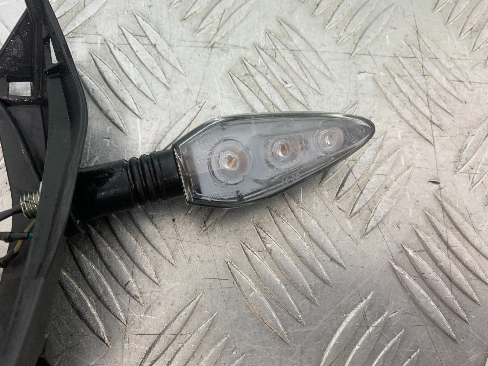 BENELLI BN125 BN 125 FRONT INDICATORS AND INFILLS  YEAR 2018-2021 (CMB1245)