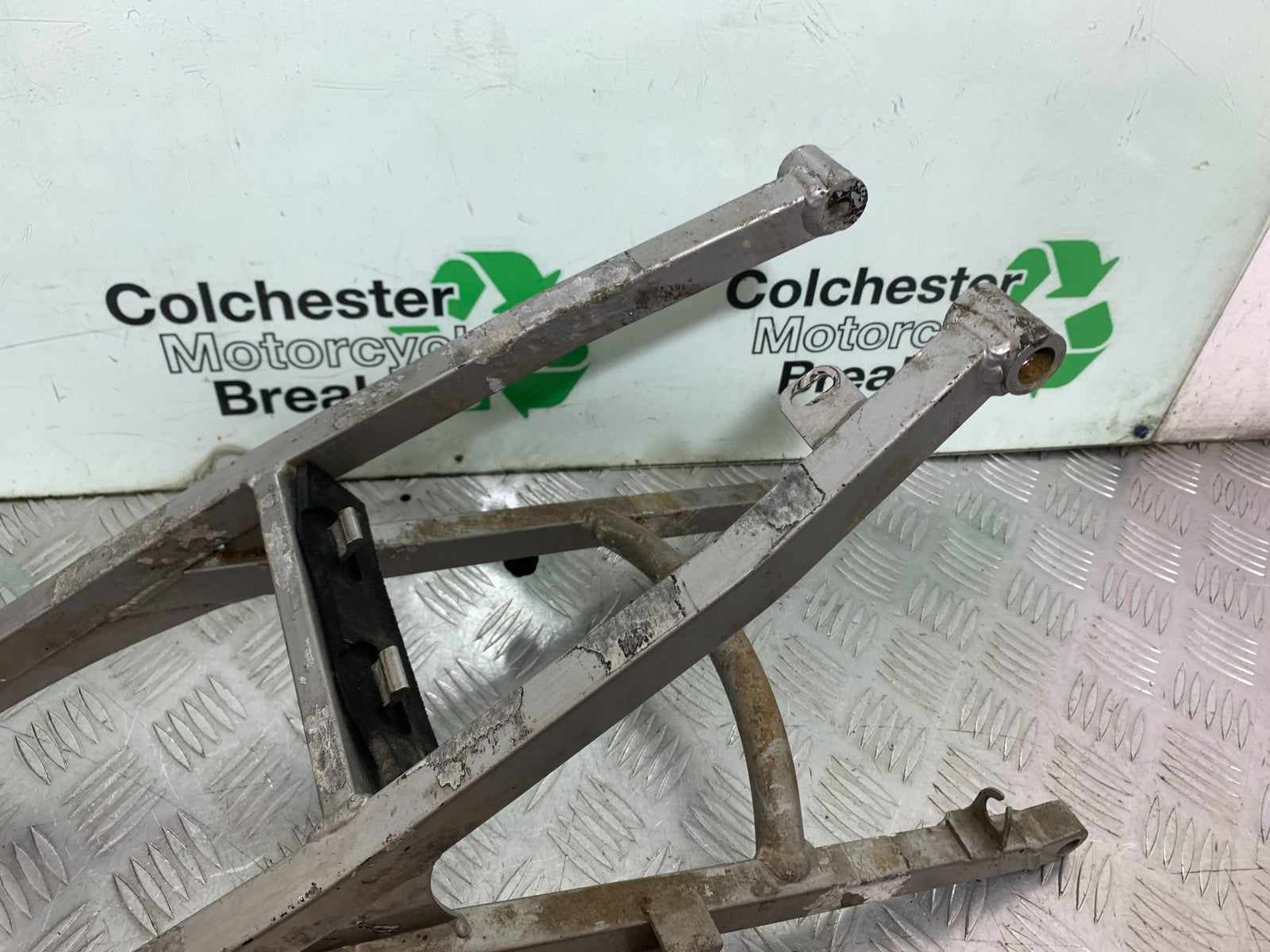 KAWASAKI KLR250 KLR 250 REAR SUBFRAME  YEAR 1984-2001 (CMB1225)
