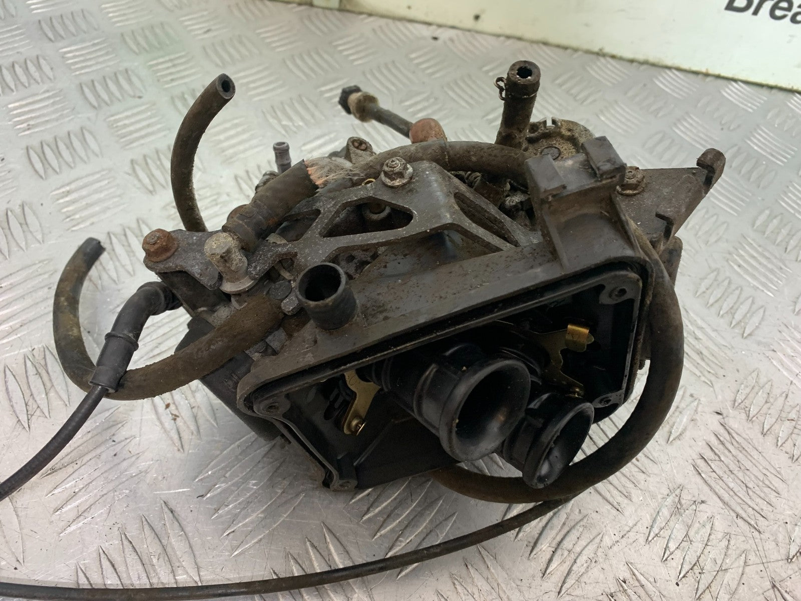HONDA XL125 VARADERO CARBS   YEAR 2001-2006  (CMB1304)