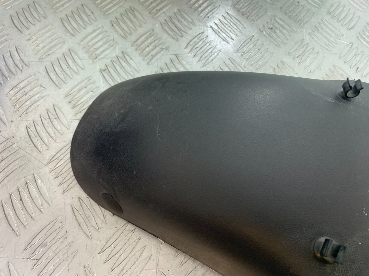 TRIUMPH 1050 SPRINT GT FRONT MUDGUARD YEAR 2010-2016 (CMB1250)