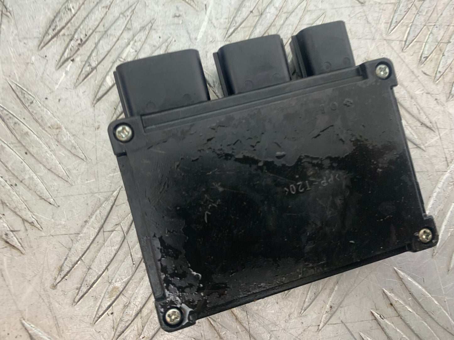 KAWASAKI ER6 F ER6F FUSE BOX MAIN RELAY  YEAR 2005-2008 (CMB1277)
