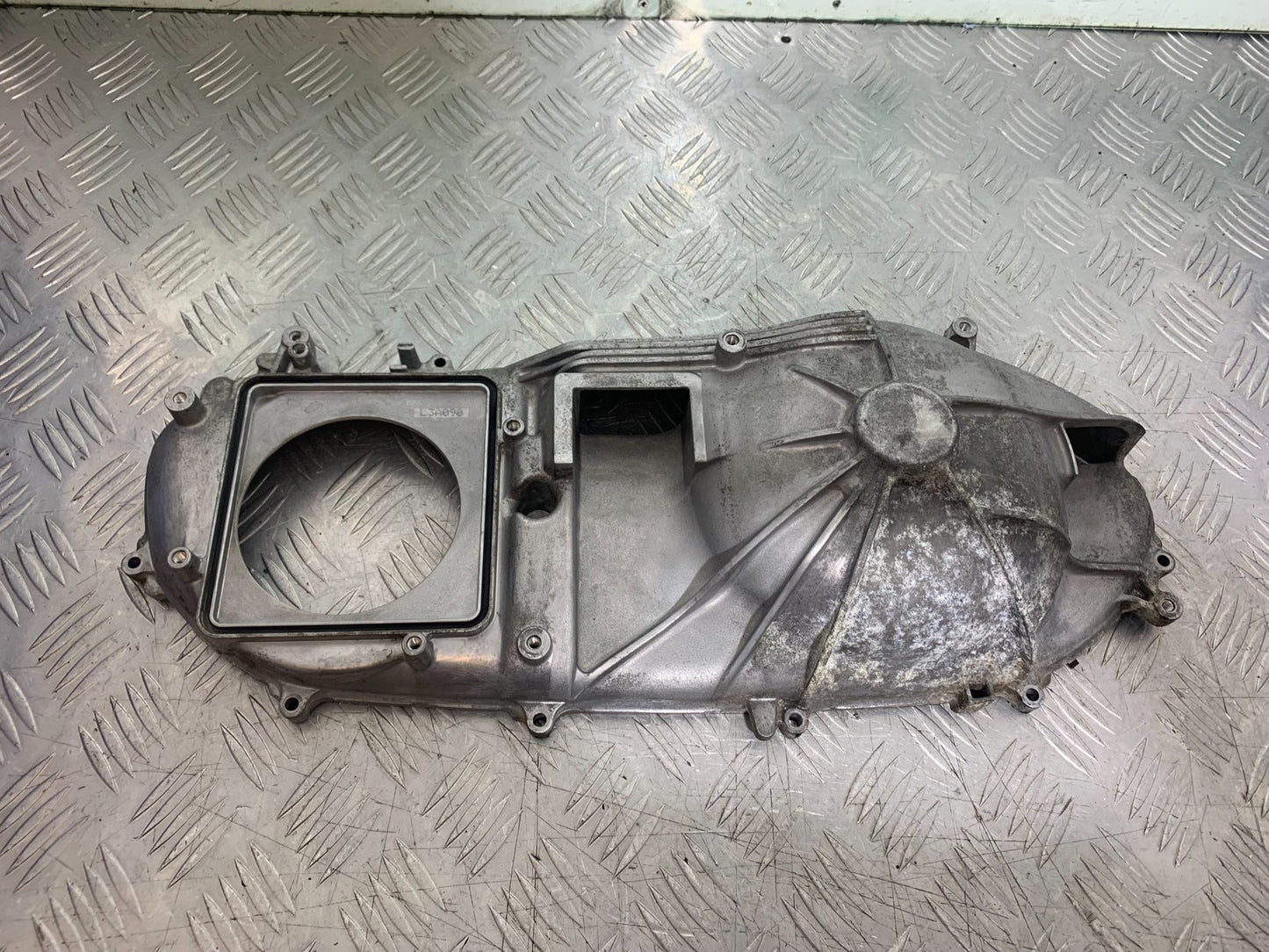 YAMAHA XMAX 300 ENGINE COVER YEAR 2017-2020 (CMB1218)