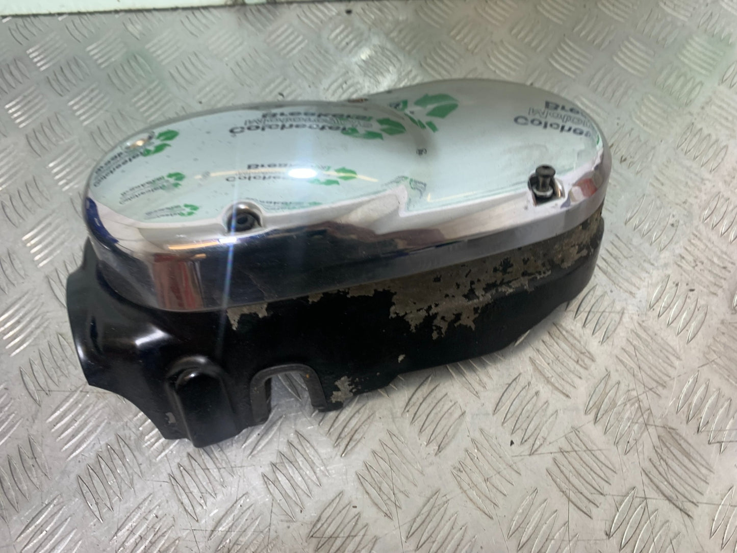 KAWASAKI VN1500 CLASSIC ENGINE COVER  YEAR 1999 -2006 (CMB1166)