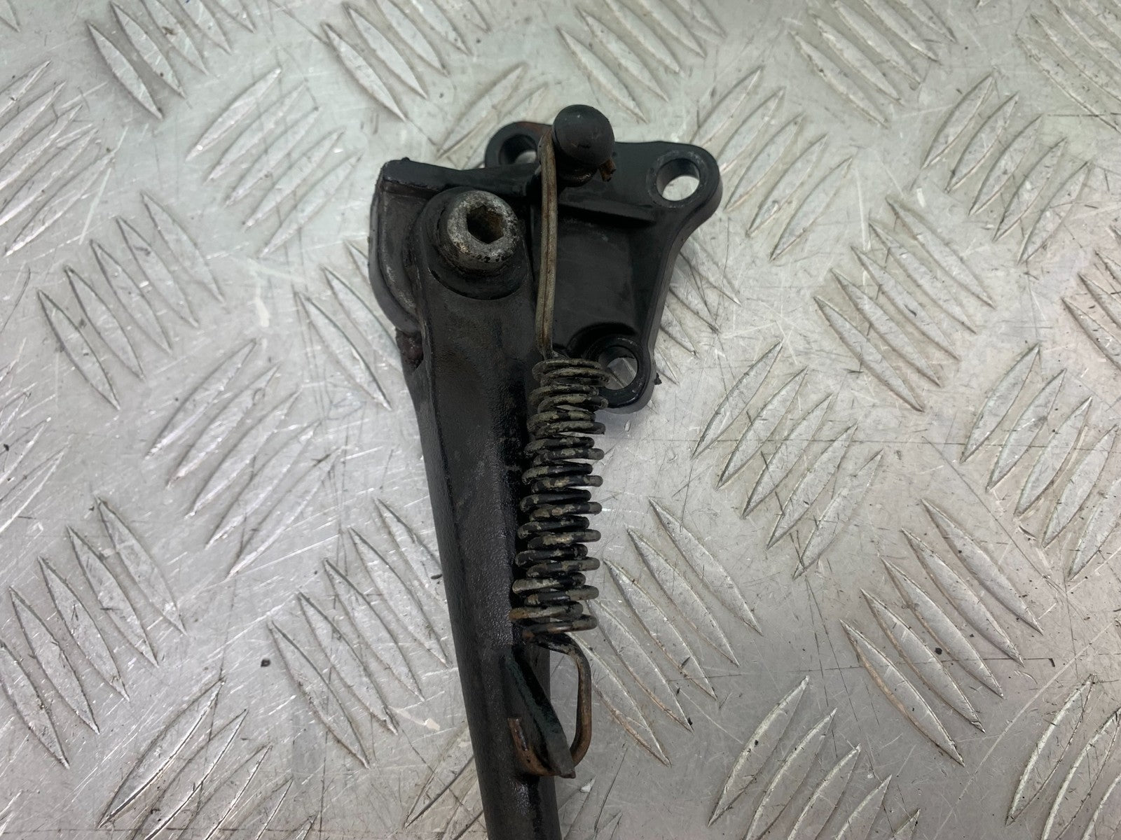 TRIUMPH 1050 SPRINT ST SIDE STAND  YEAR 2004-2007 (CMB1197)