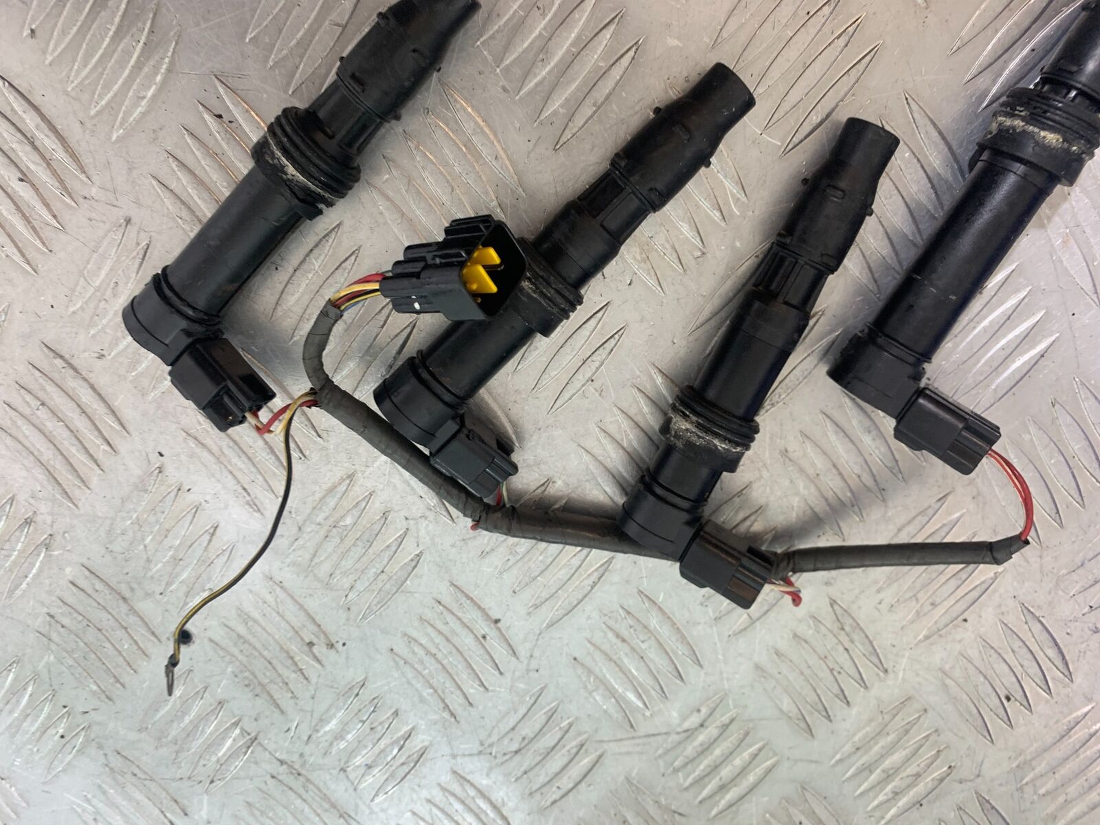 KAWASAKI ZX6R ZX6 J COILS YEAR 2000 (CMB1129)