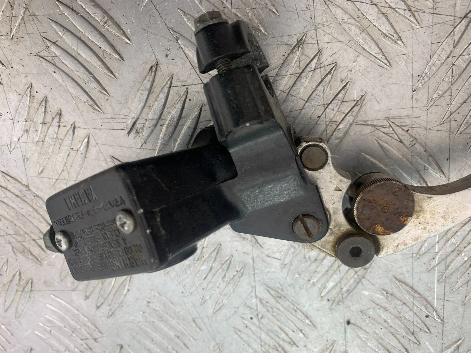 YAMAHA YZF1000 THUNDERACE CLUTCH MASTER CYLINDER  YEAR 1997-2000 (CMB1204)