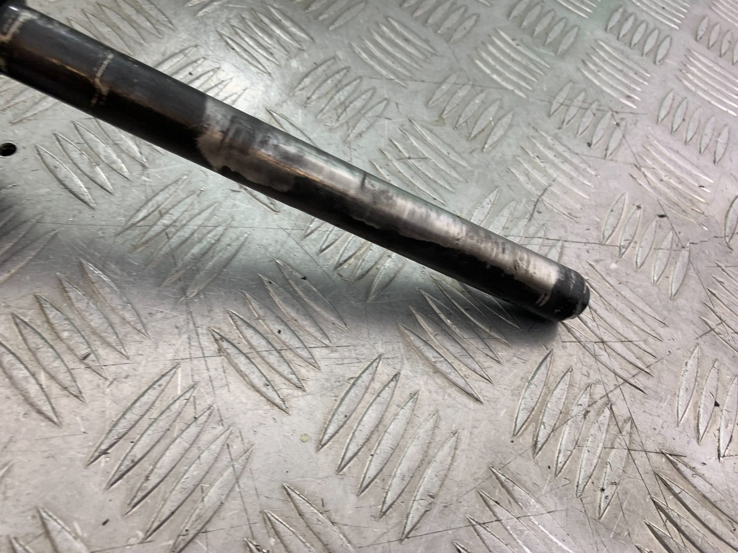 KAWASAKI ZZR1100 D RIGHT HANDLEBAR YEAR 1993-2001 (CMB1189)