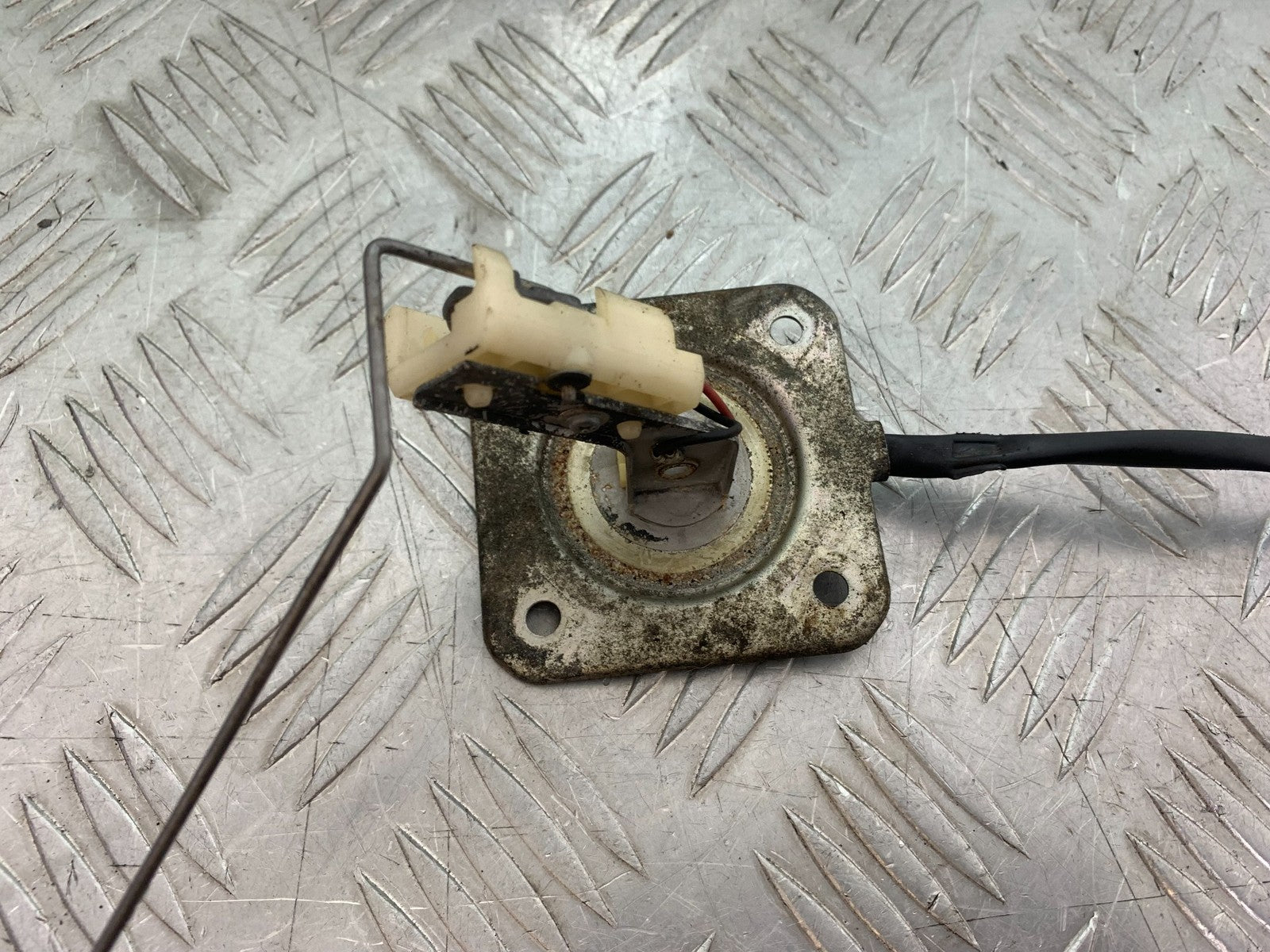 HONDA CBF125 CBF 125 PETROL TANK SENDER  YEAR 2009-14 (CMB1182)
