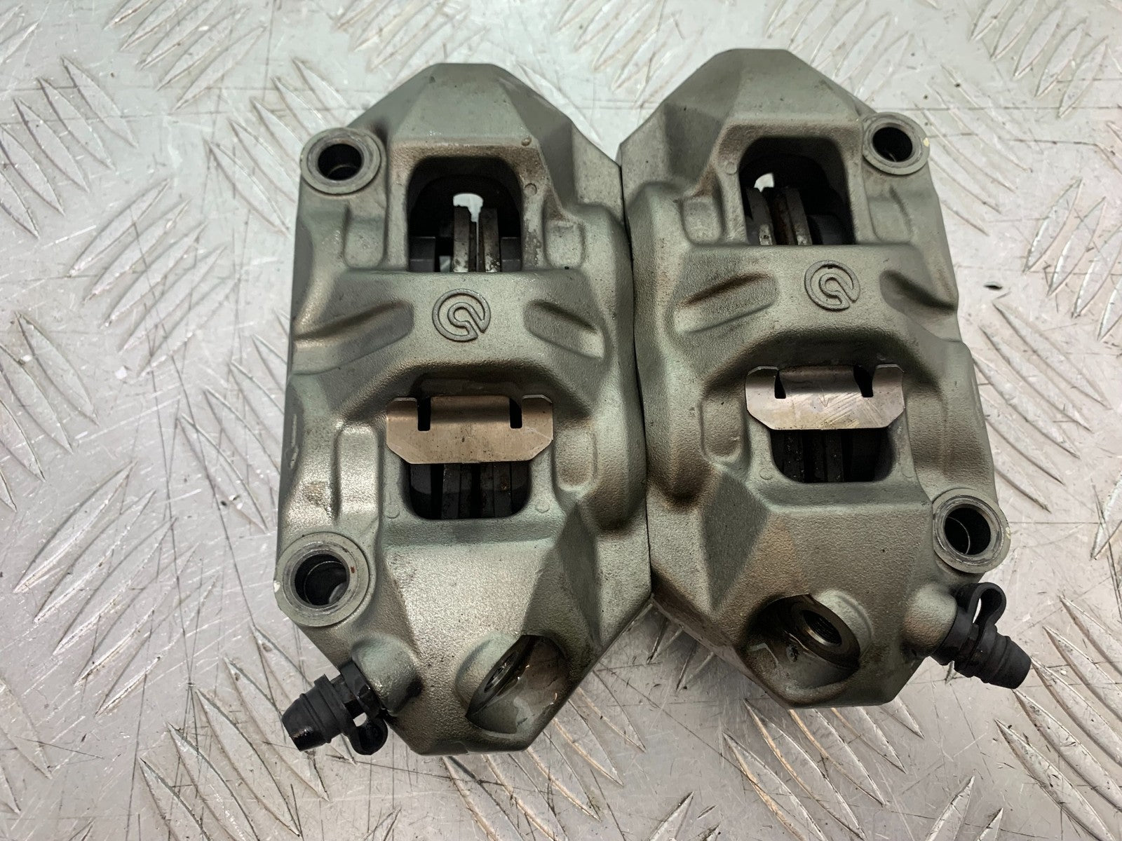 MV AGUSTA 800 F3 BREMBO FRONT BRAKE CALIPERS YEAR 2017-2019 (CMB1227)