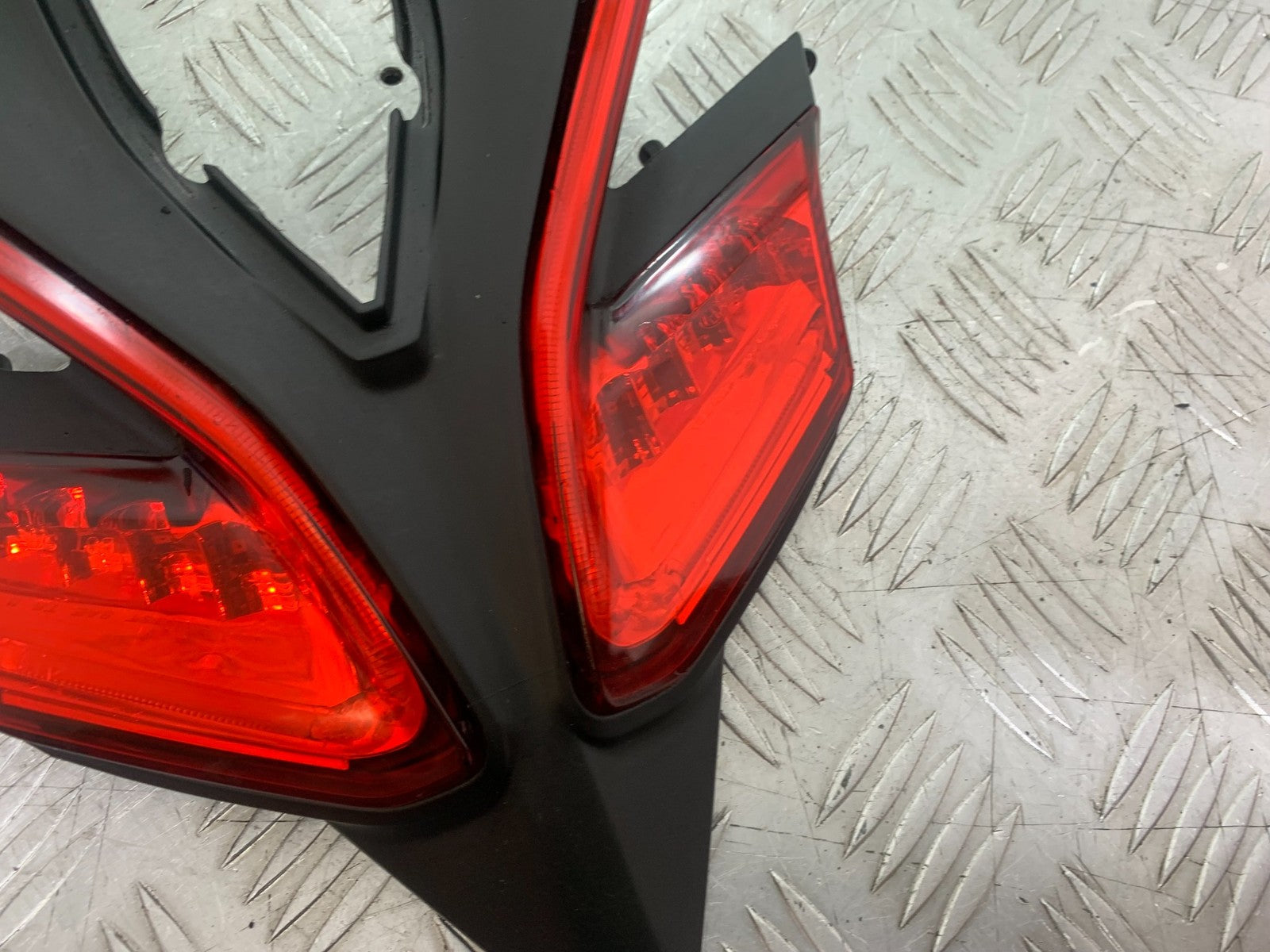 DUCATI 1299 PANIGALE REAR LIGHT  YEAR 2016 (CMB 1187)