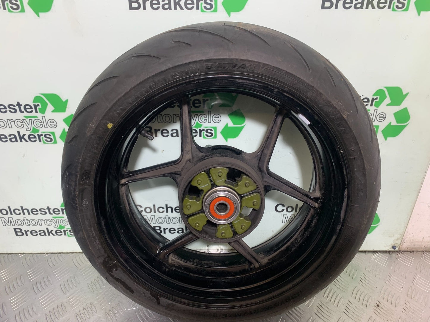 KAWASAKI Z1000 SX REAR WHEEL (GOOD TYRE) YEAR 2014-16 (CMB1264)