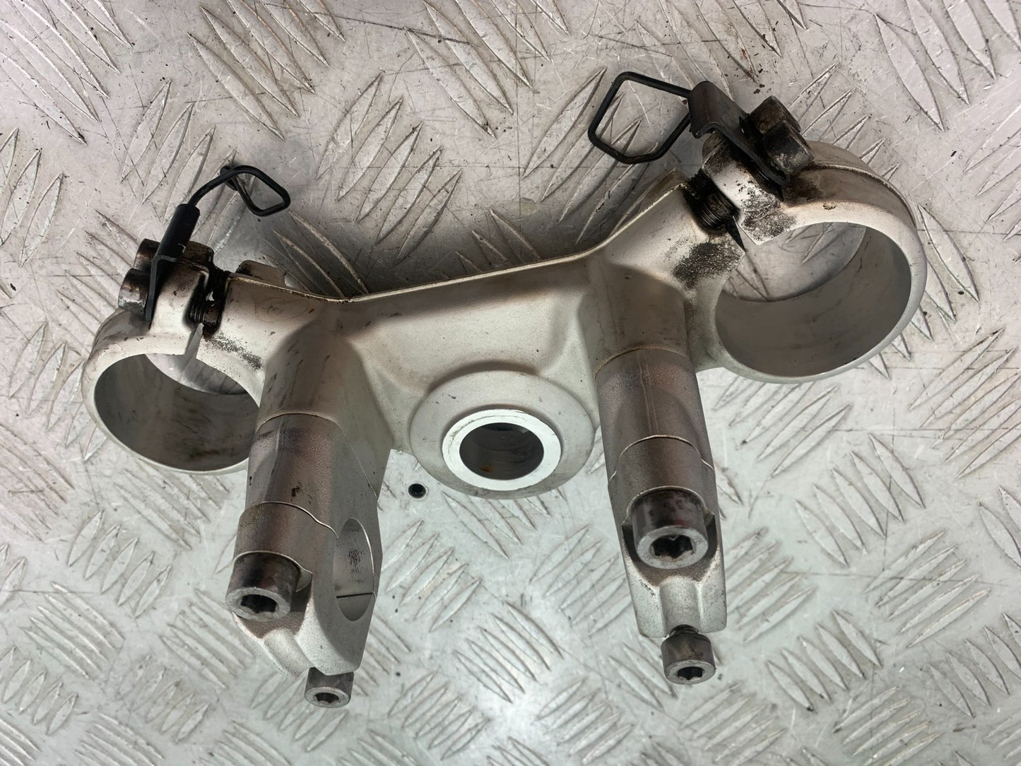 TRIUMPH TIGER 800 XRT TOP YOKE  2018-2020 (CMB1193)