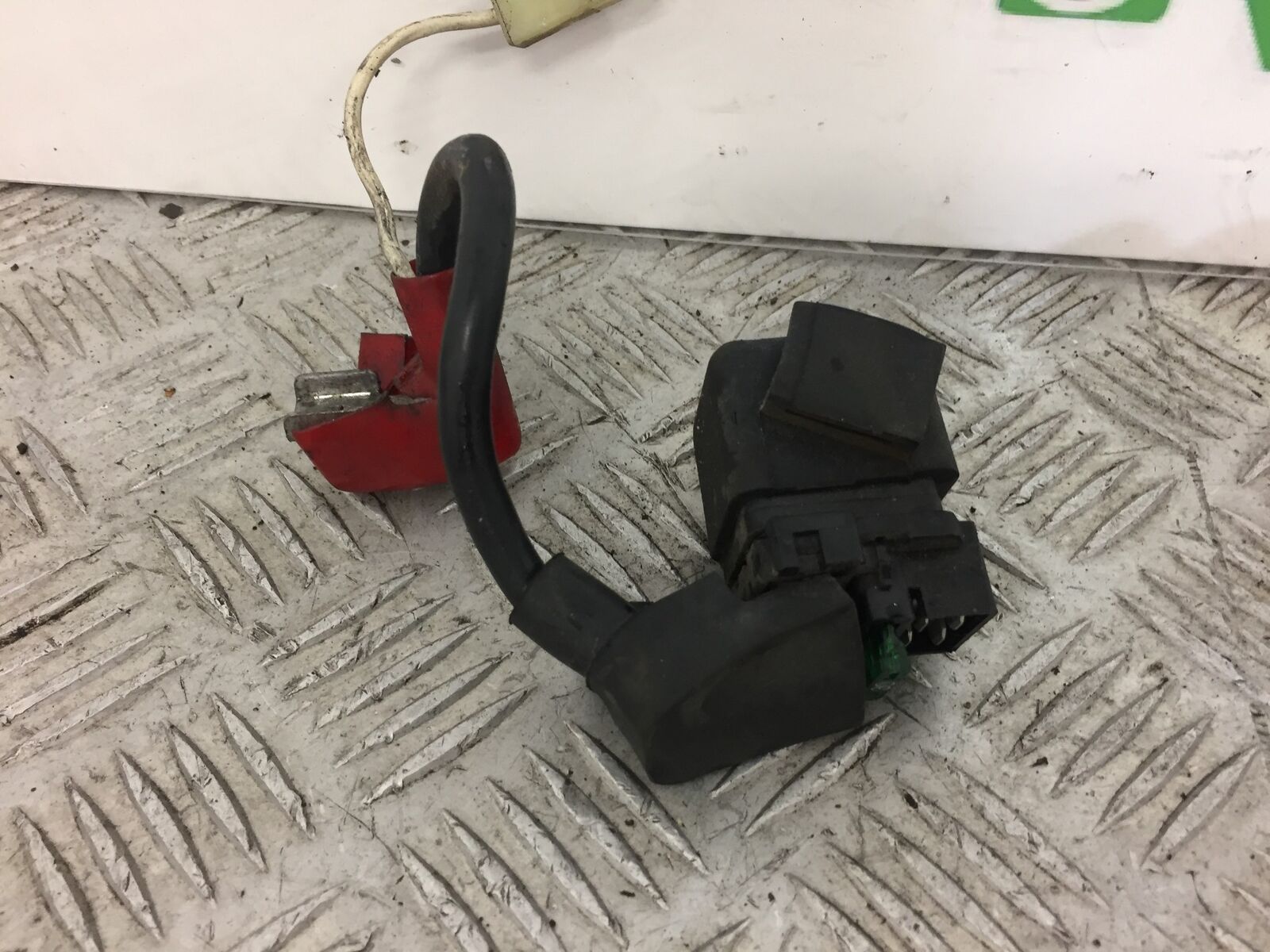 KAWASAKI ZX9R ZX9 E1 STARTER SOLENOID    YEAR 2000