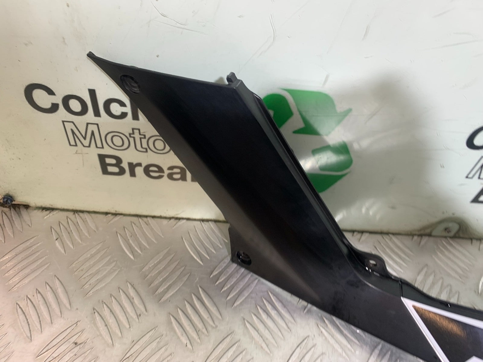 KTM DUKE 125 SEAT PANEL YEAR 2012-2016 (CMB1317)
