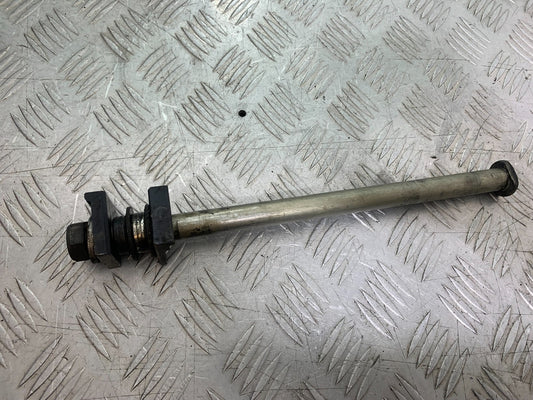 YAMAHA XVS 1300 MIDNIGHT STAR REAR WHEEL SPINDLE  YEAR 2007-16 (CMB1200)