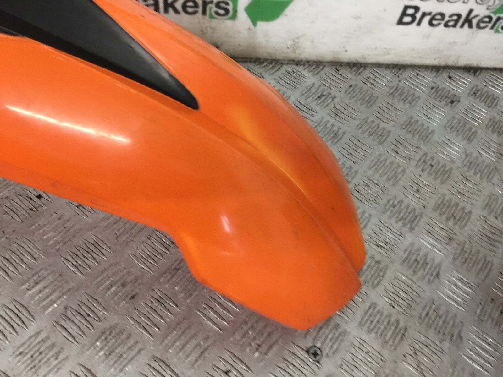 KTM400 KTM 400 LC4-E FRONT MUDGUARD  YEAR 2000 (STOCK 898)