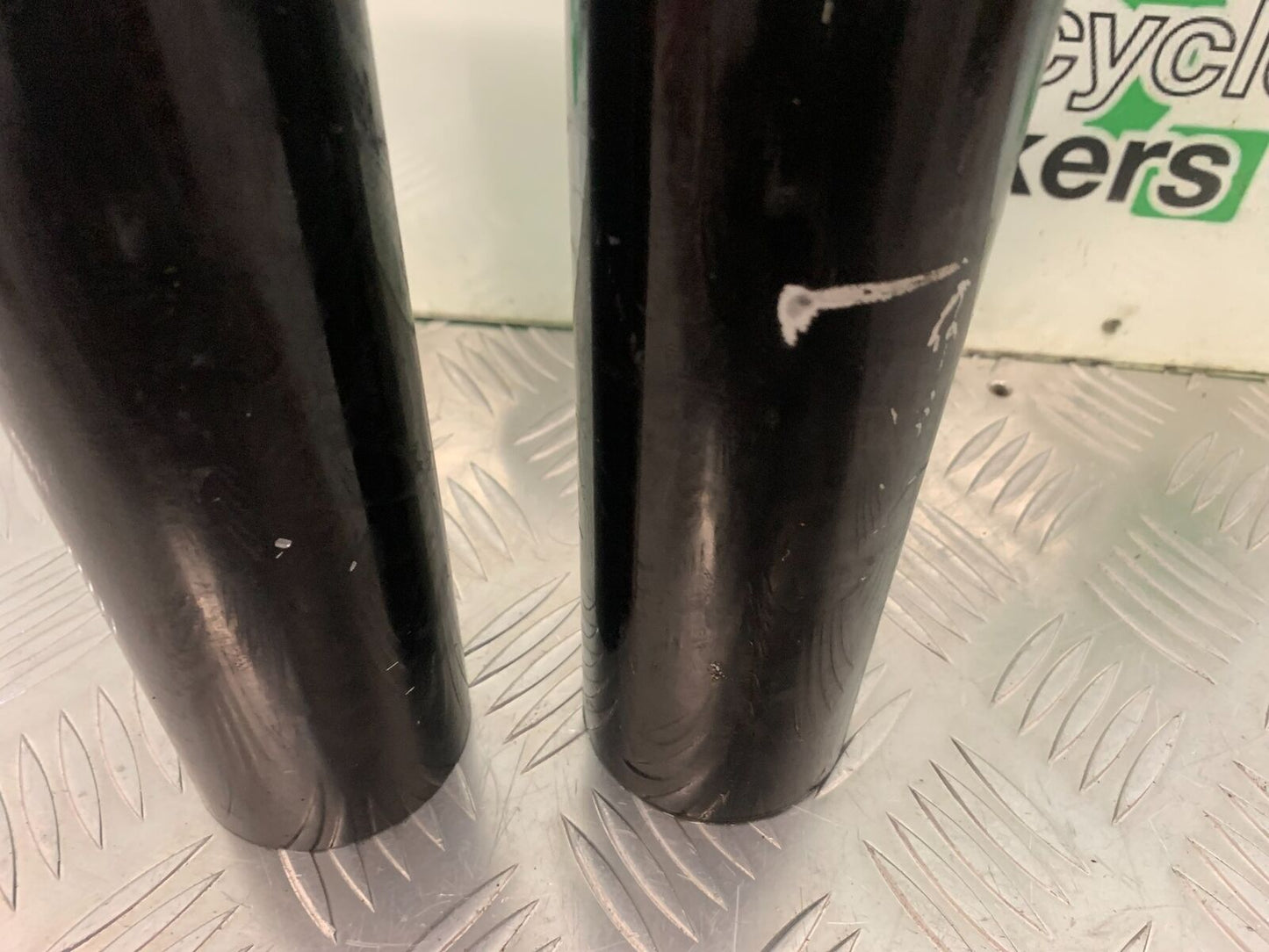 ROYAL ENFIELD 350 CLASSIC FORK COVERS  YEAR 2022 (STOCK 967)
