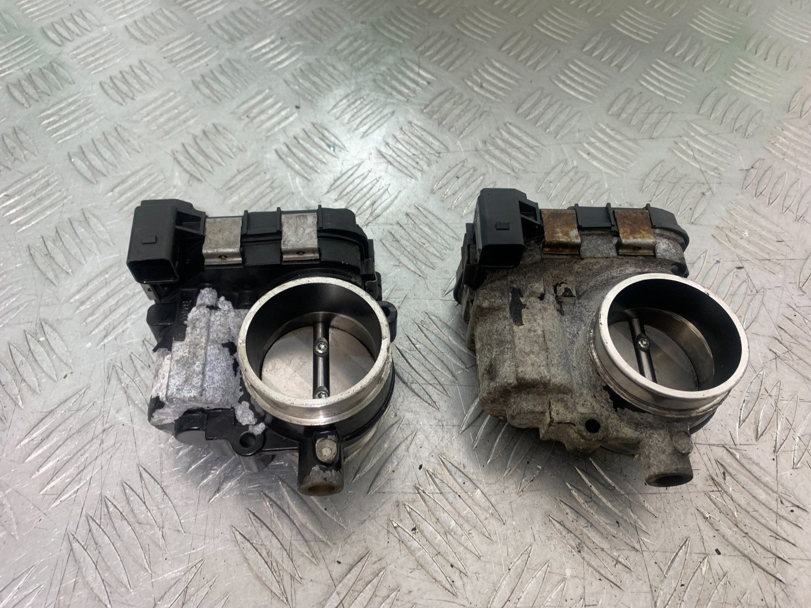 BMW R1200 R 1200 GS THROTTLE BODIES   YEAR 2013-2016 (CMB1257)