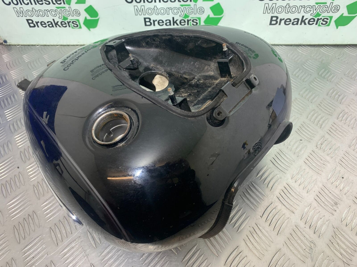 YAMAHA XVS 1100 DRAGSTAR PETROL TANK  YEAR 2000-2007 (CMB1108)