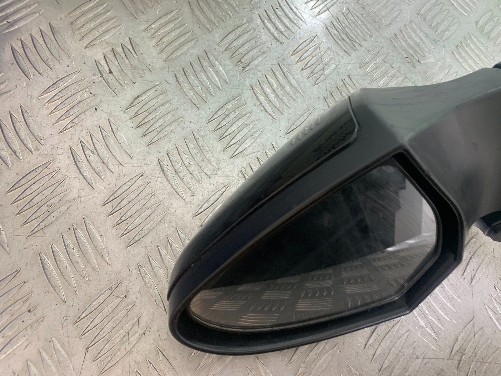 KAWASAKI GTR1400 GTR 1400 LEFT MIRROR   YEAR 2007-2009 (CMB1174)