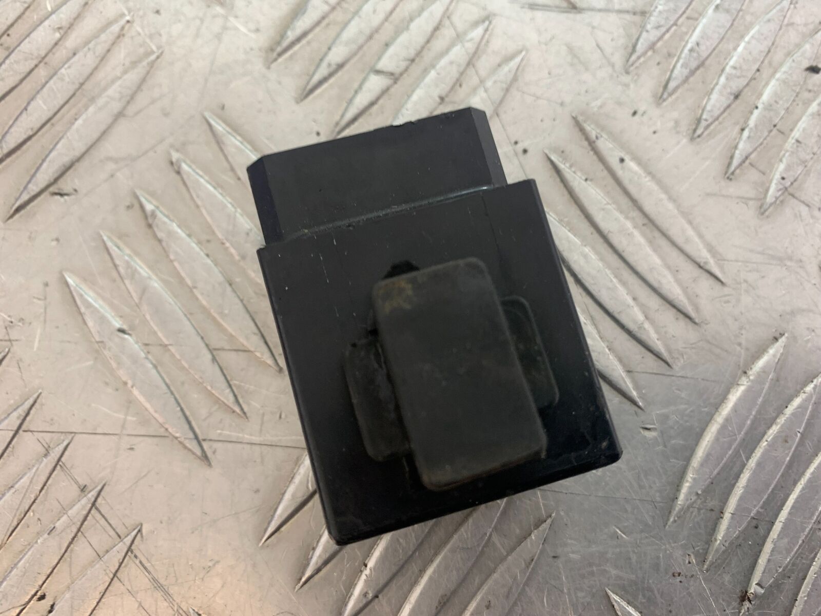 YAMAHA YZF600 YZF 600 THUNDERCAT MAIN RELAY   1996-2003 (CMB1134)