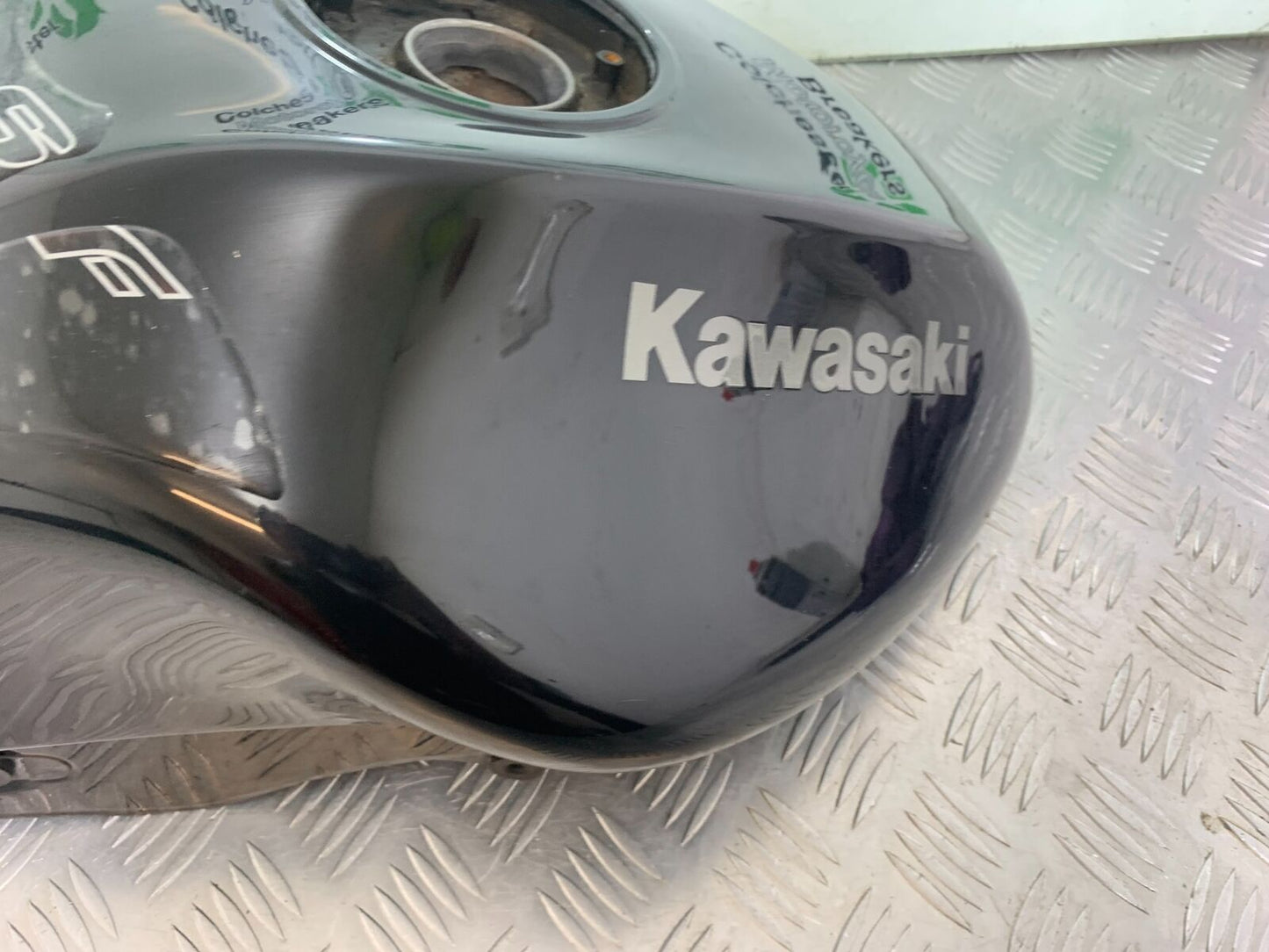 KAWASAKI ER6 N PETROL TANK  YEAR 2005-2008 (CMB1034)