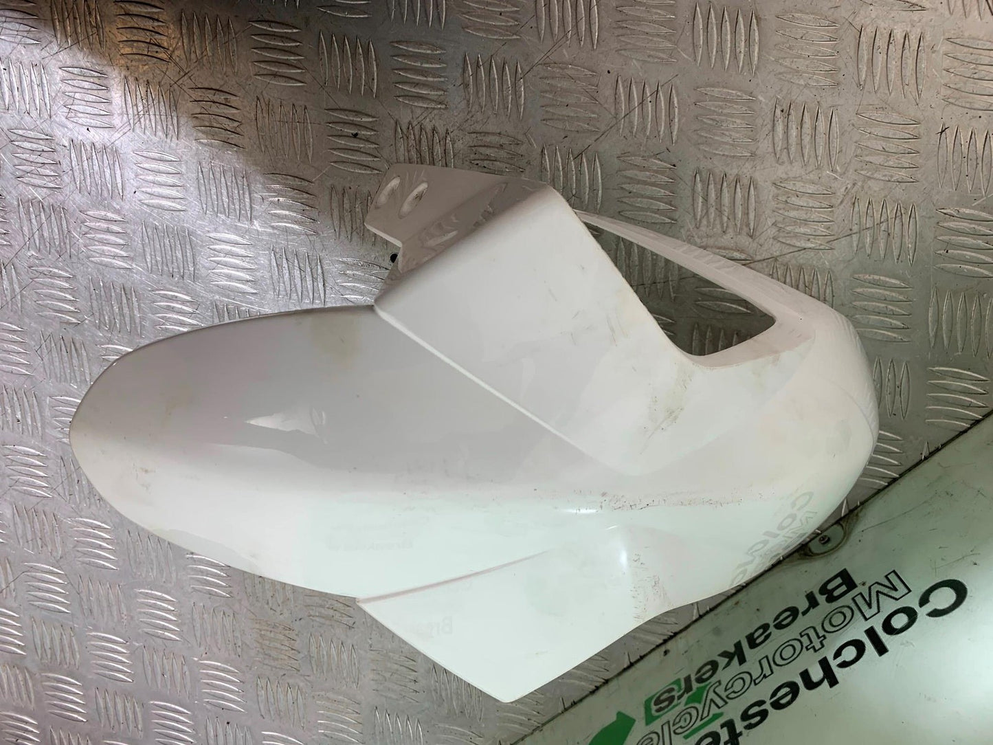 KTM 690 DUKE R LC4 FRONT MUDGUARD YEAR 2012-2015  (CMB1180)