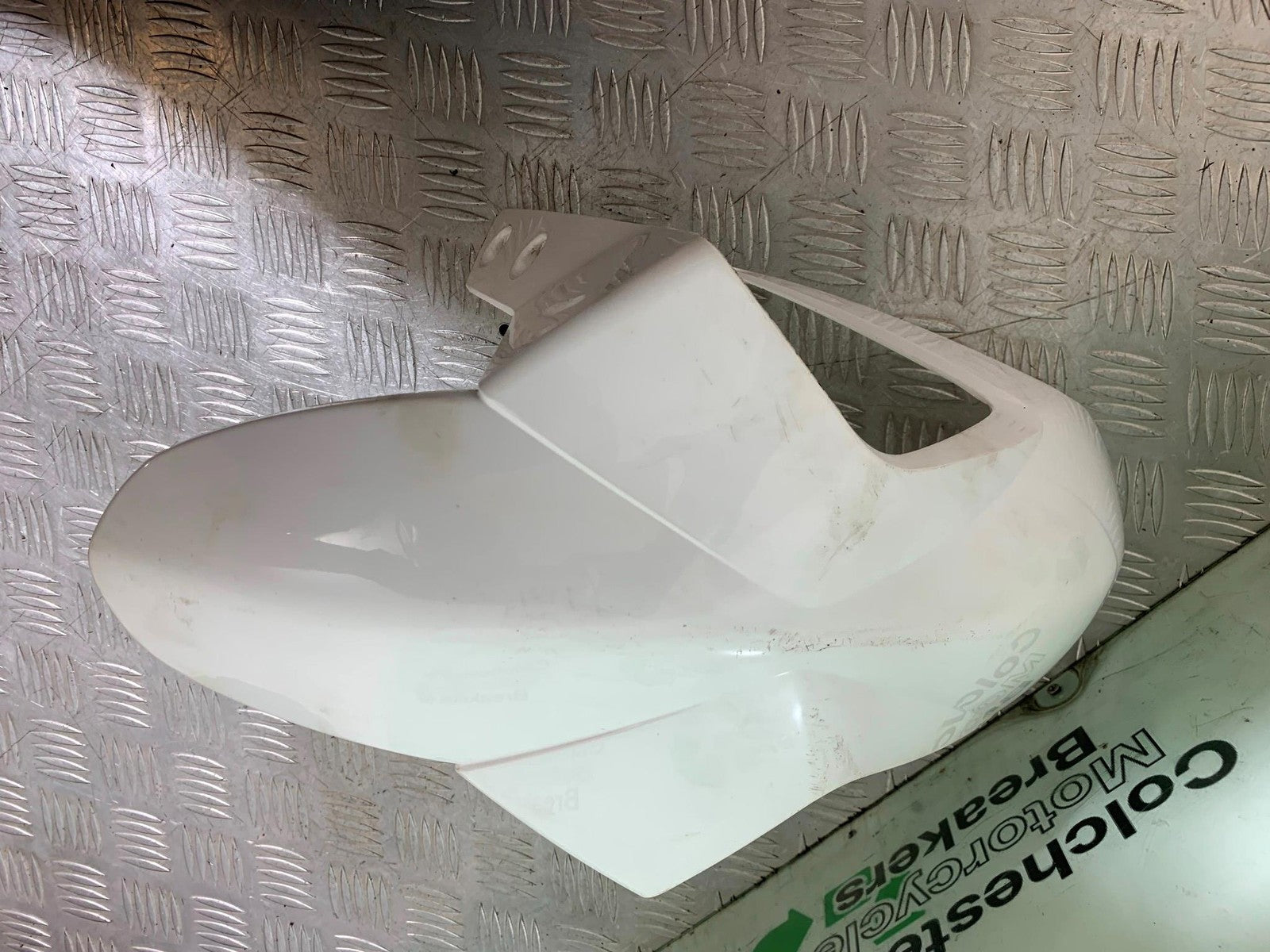 KTM 690 DUKE R LC4 FRONT MUDGUARD YEAR 2012-2015  (CMB1180)