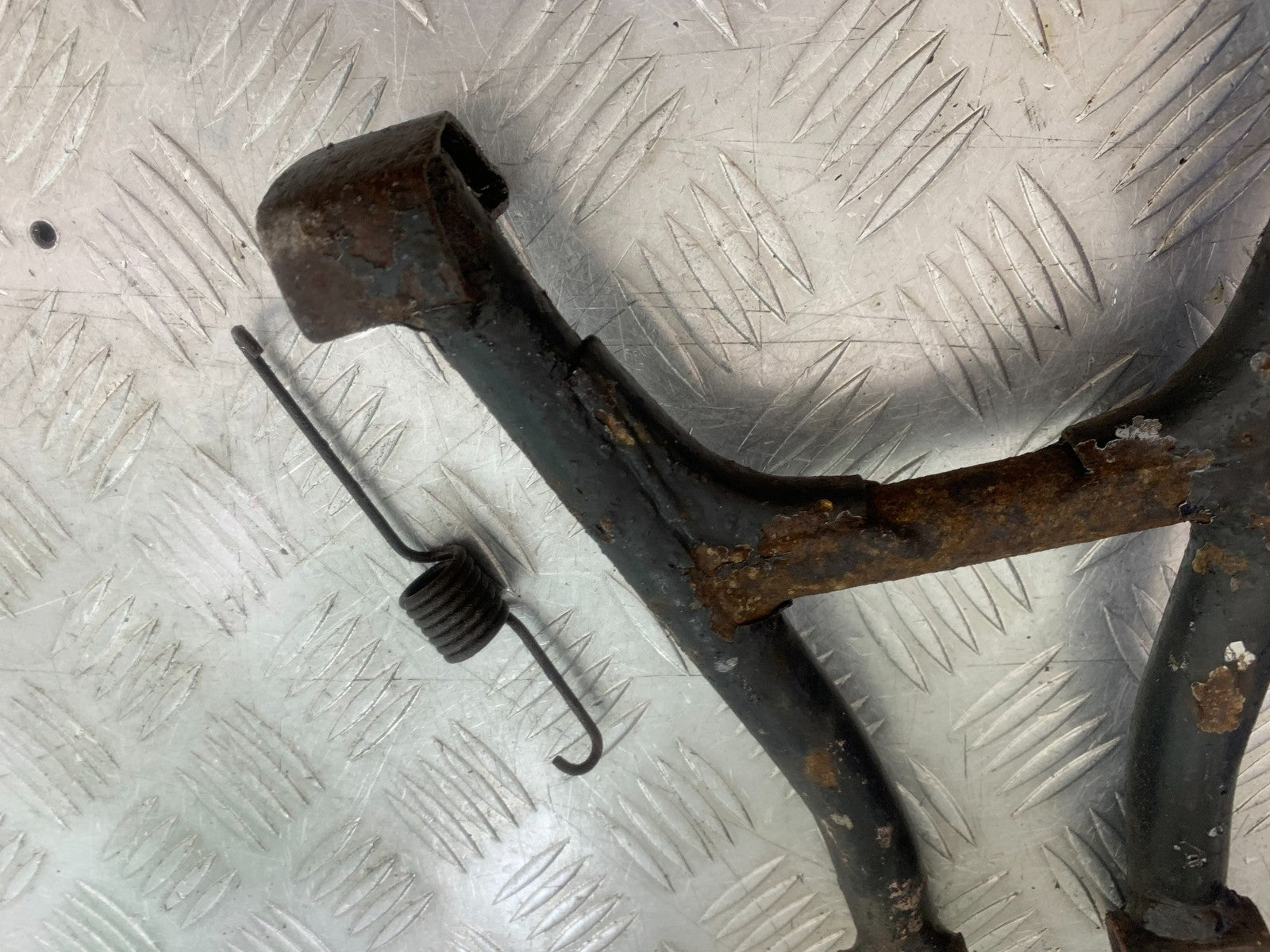 SUZUKI GS500 GS 500 CENTER STAND YEAR 2001-2008 (CMB1254)