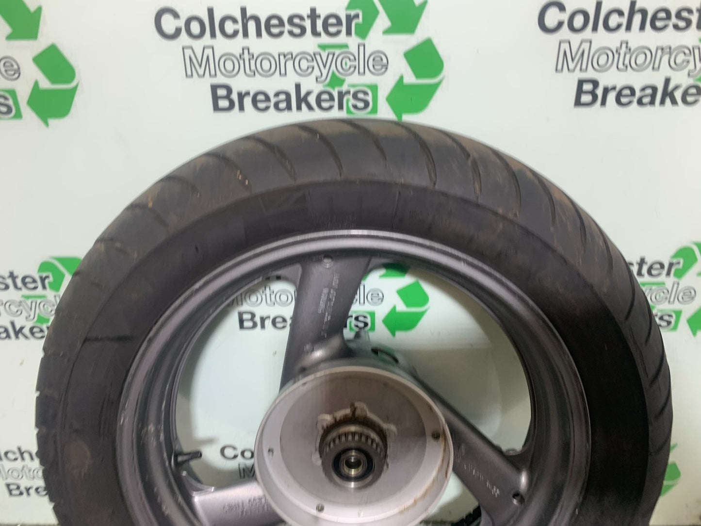 YAMAHA XJ900 XJ 900 DIVERSION REAR WHEEL YEAR 1994-2002(CMB1292)