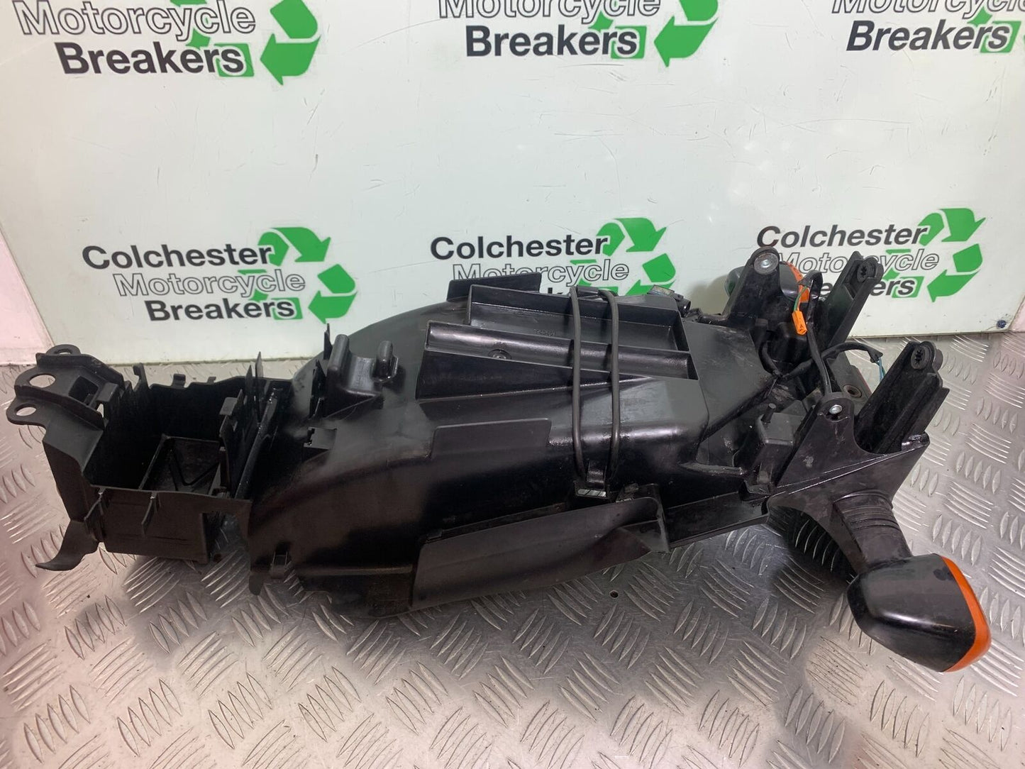 HONDA CBR1100 BLACKBIRD REAR MUDGUARD   YEAR 1999-2005 (CMB1103)