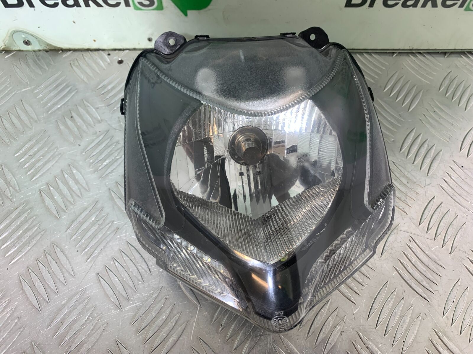 DUCATI STREETFIGHTER 848 HEADLIGHT YEAR 2011-2016 (CMB1050)