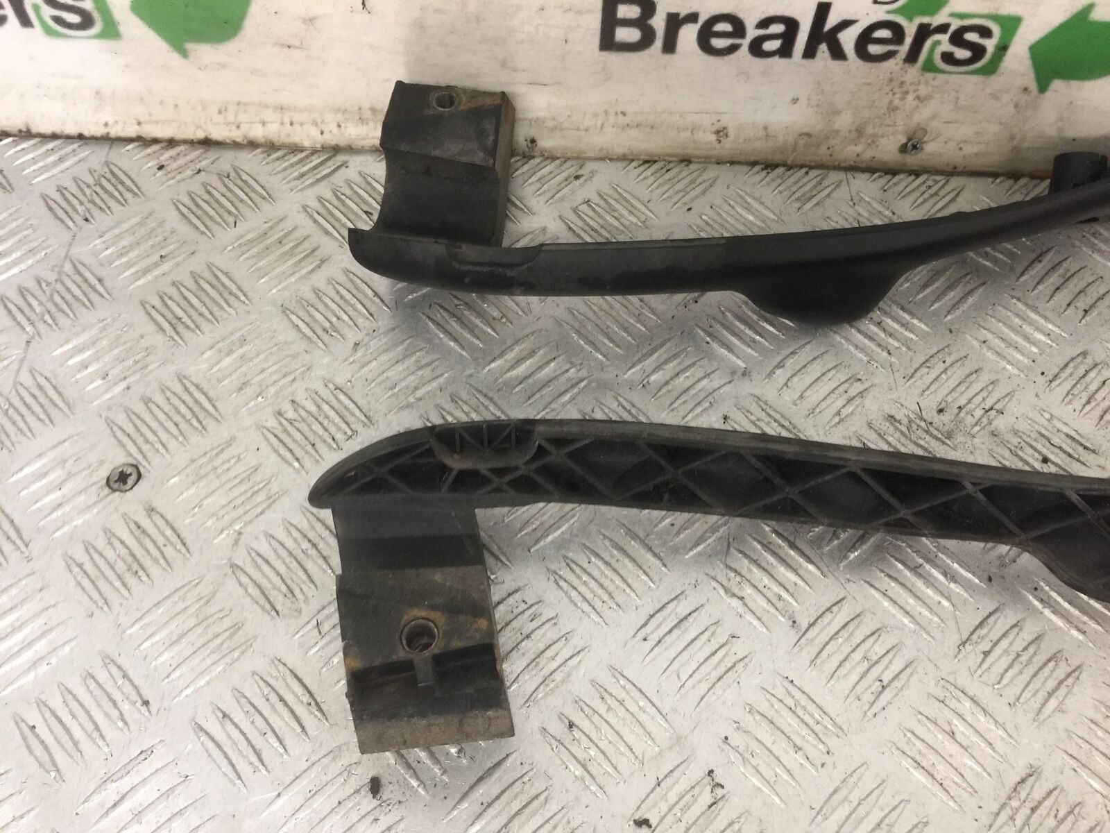 BMW K1200 RS K1200 RS SIDE RAILS  YEAR 2000 (STOCK 856)